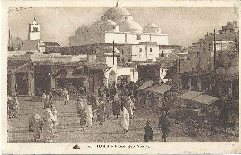 TUNISIE - TUNIS - Place Bab Souïka - CAP n°66 - Très Animée