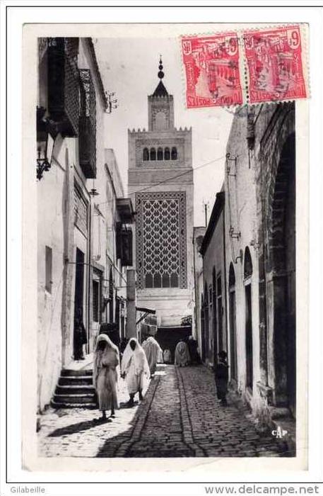 cpa tunis ( tunisie ) rue sisi ben arous ( animée ) - cpa tunisie- 1949