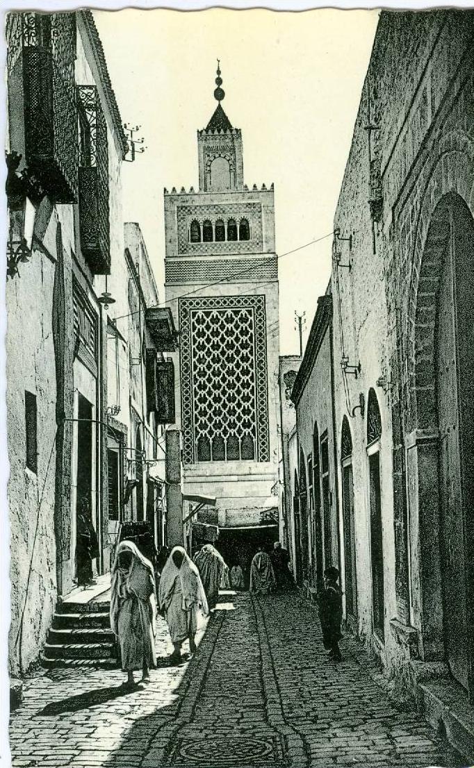 TUNIS - Rue Sidi Ben-Arous