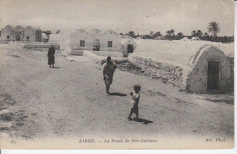 TUNISIE - ZARZIS - la route de ben gardane - nr 157 ND neurdein & cie à paris - d18 356