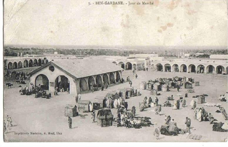 Tunisie.Ben Gardane. Jour de marché.