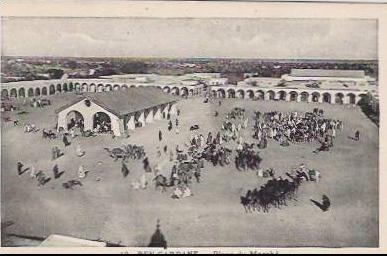 cpa Tunisie Ben Gardane Place du Marché, très animée