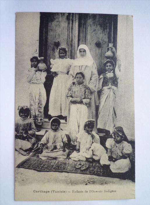 TUNISIE - CARTHAGE Enfants de l'OUVROIR Indigène XXX