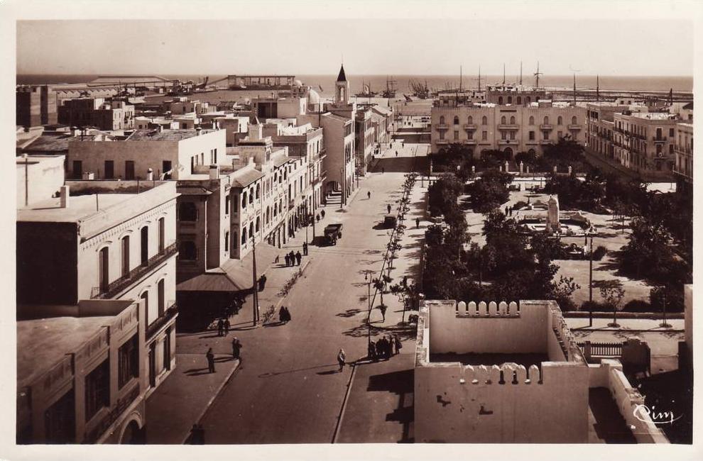 Sfax Tunisie Afrique vue générale vers le port près Al-Maharas Al-Ghraba El-Amra Sidi Litayem Mellita