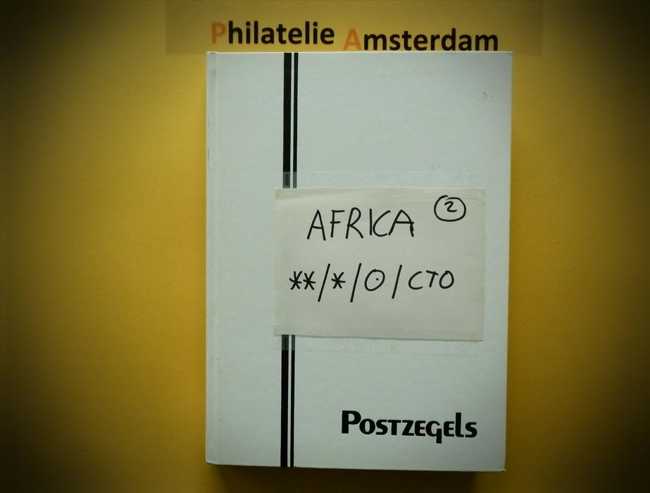 AFRICA TOPICS THÉMATIQUES MOTIEF, 26 PAGES; START 1 EURO