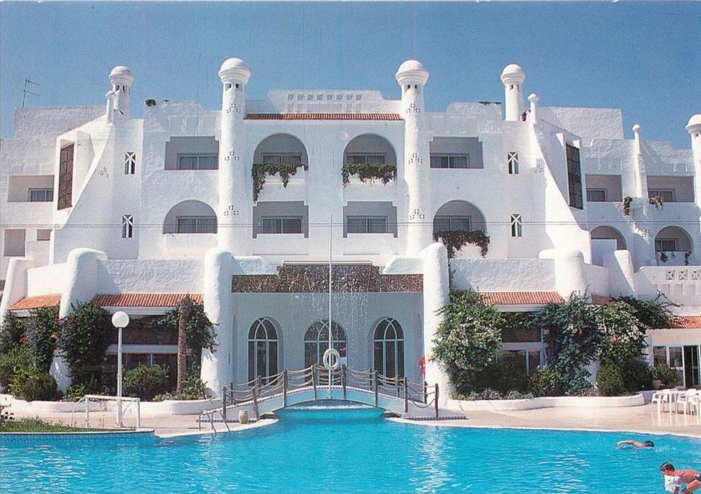 Hotel Hammamet Garden, Hammamet, Tunisia Tunisie postcard used posted to UK 2005 nice stamp