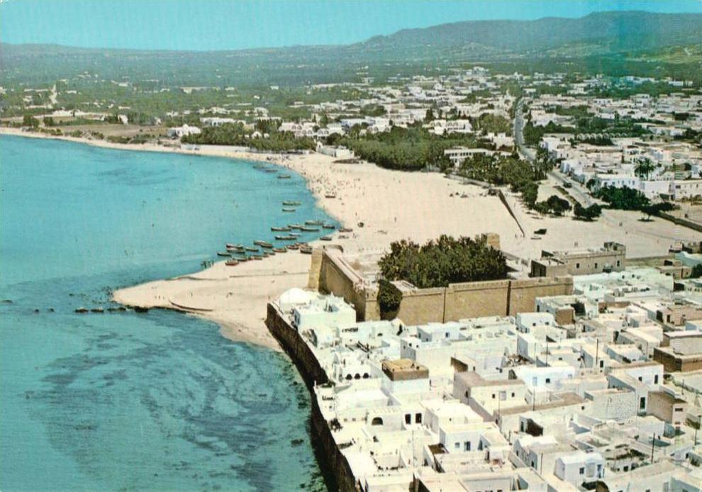 Hammamet - The fort and beach seen from the air