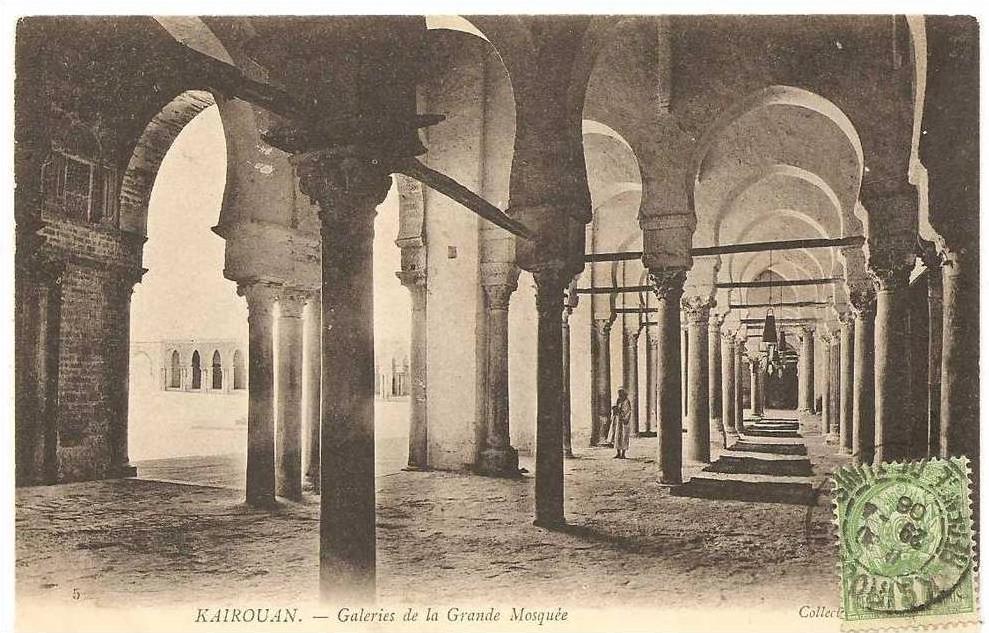 PM- Afrique du Nord - TUNISIE - KAIROUAN - Galeries de la Grande Mosquée