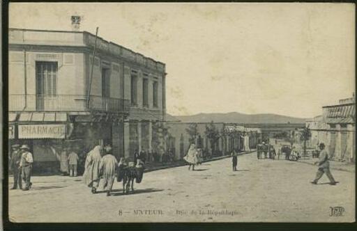 TUNISIE MATEUR / Rue de la république /